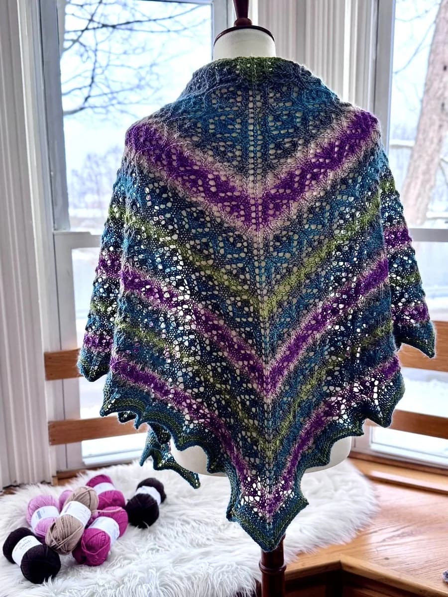 Myrna Shawl - Nikolett Corley Designs